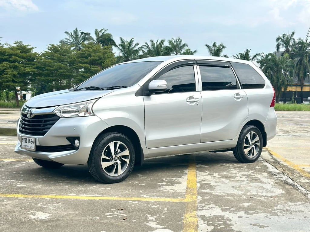 Toyota Avanza 1.5G ปี 2016 ประวัติเข้าศูนย์ทุกระยะ Toyota Avanza 1.5G ปี 2016 ประวัติเข้าศูนย์ทุกระยะ