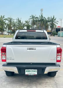 Isuzu Dmax HiLander 2.5 Z Auto ปี 2015  สีเดิม 84,000 กิโล 