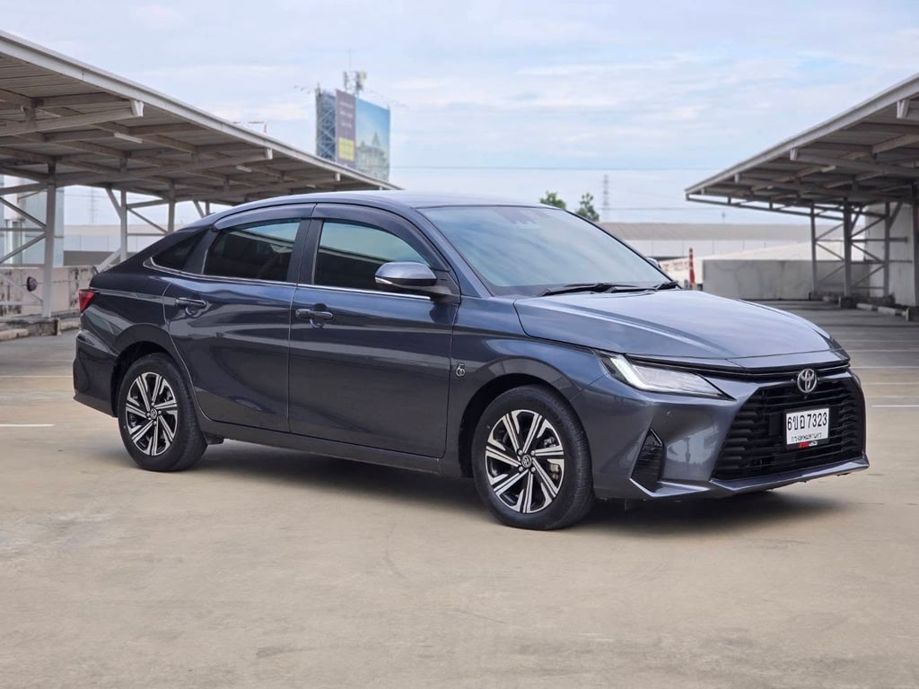 Toyota Yaris Ative 1.2 Premium ปี 2023 รุ่นTopสุด Toyota Yaris Ative 1.2 Premium ปี 2023 รุ่นTopสุด