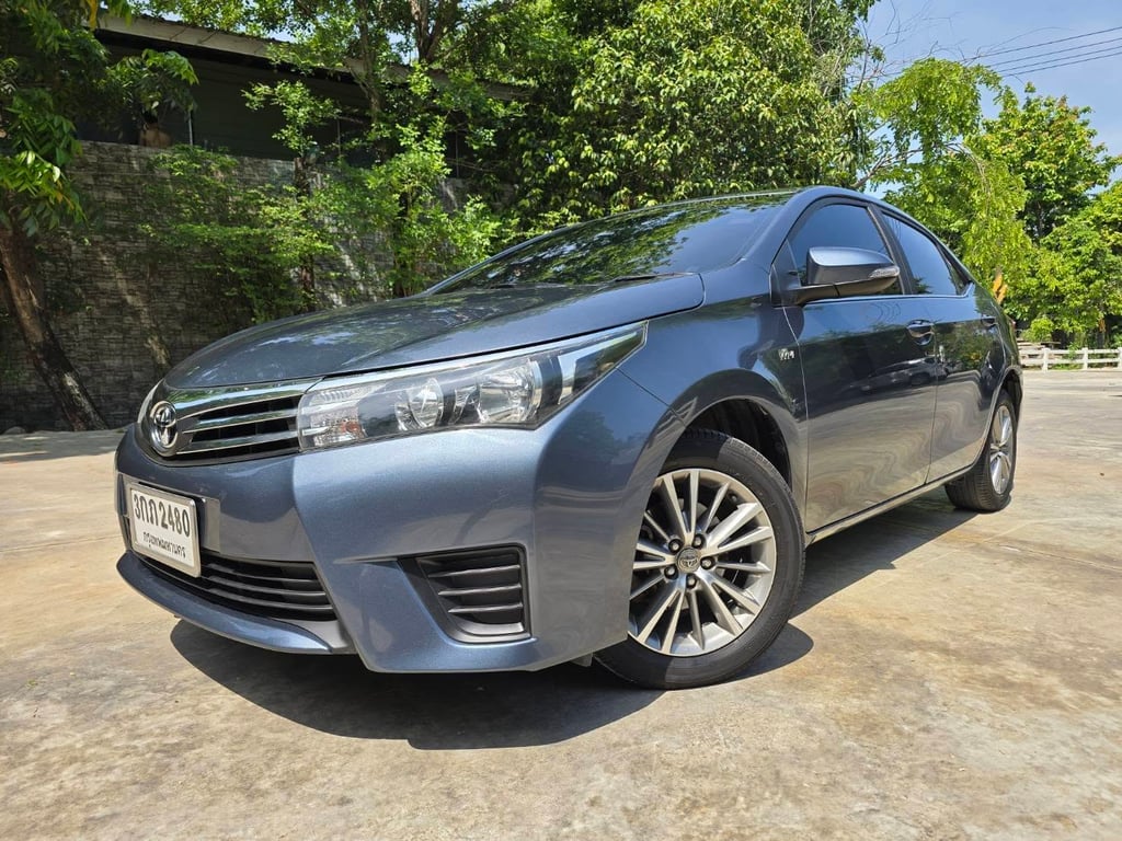 Toyota Altis 1.6 E NGV ปี 2014 ประหยัดสุด CNG โรงงาน Toyota Altis 1.6 E NGV ปี 2014 ประหยัดสุด CNG โรงงาน