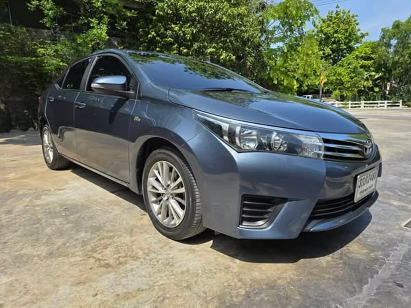 Toyota Altis 1.6 E NGV ปี 2014  ประหยัดสุด CNG โรงงาน