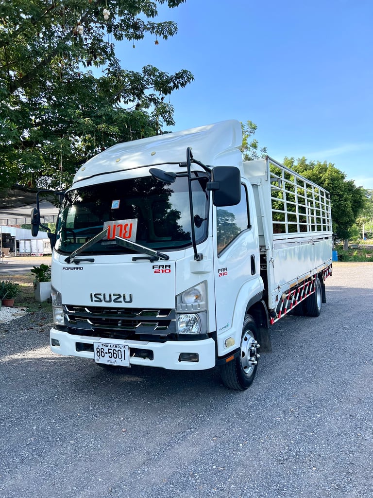 ISUZU FRR 210แรงม้า ปี56