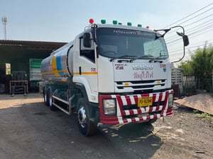 ขายรถแท้งน้ำมัน 18000 ลิตร