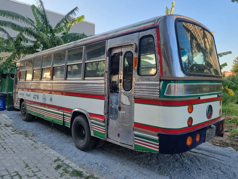 BENZ HINO ตัวถังสแตนเลส คลาสสิค
