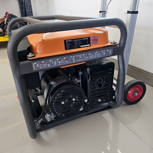 เครื่องปั่นไฟ ROWEL 3800E สภาพใหม่มาก 99%