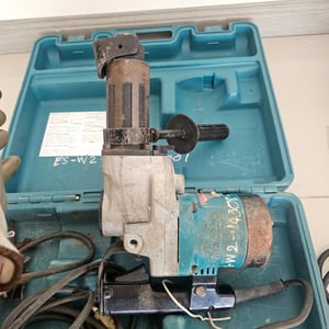 สว่านกระแทก MAKITA HR3850