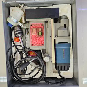 สว่านแท่นแม่เหล็ก Dong Cheng DJC23