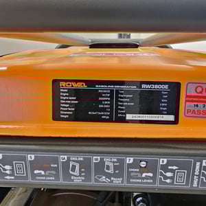 เครื่องปั่นไฟ ROWEL 3800E สภาพใหม่มาก 99%