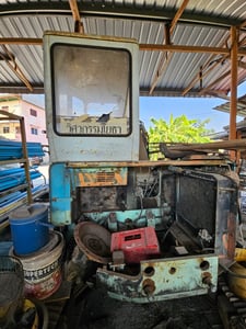 kobelco SK 50 ไม่มีเครื่อง