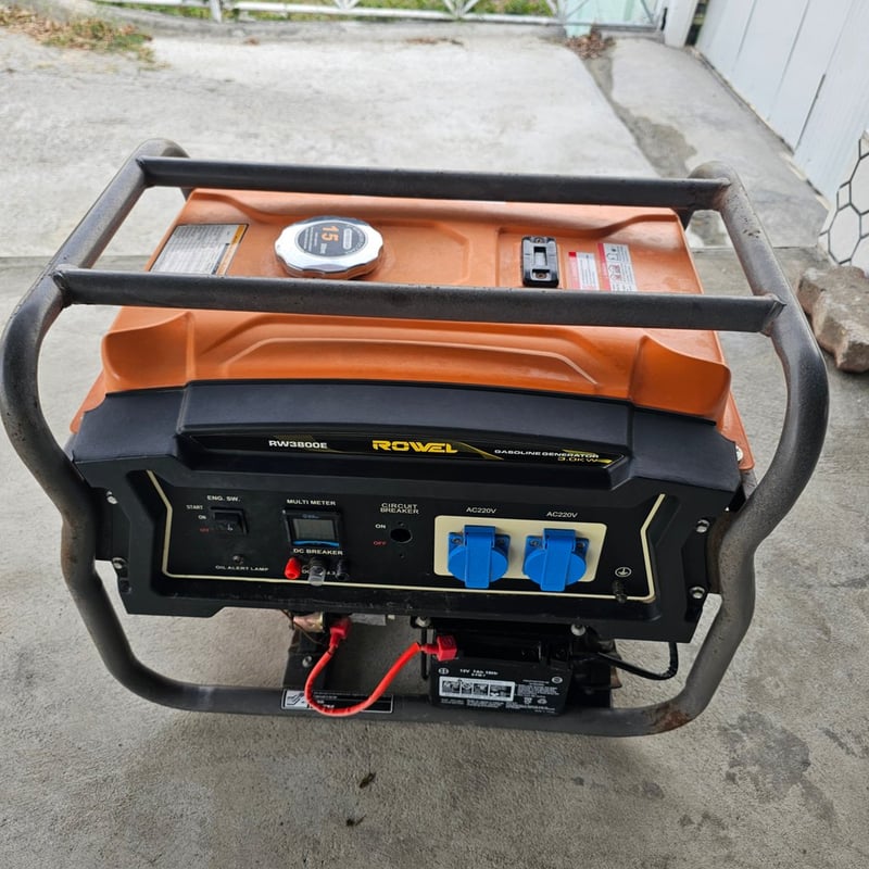 เครื่องปั่นไฟ ROWEL 3800E สภาพใช้งาน