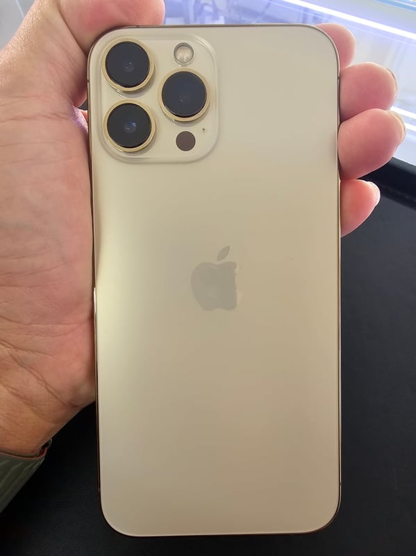 iPhone 13 Pro Max 256GB สภาพสวยมาก iPhone 13 Pro Max 256GB สภาพสวยมาก