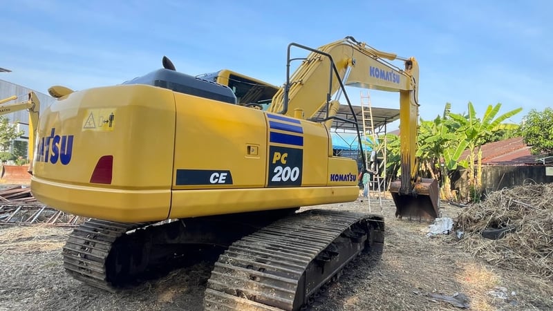 รถแบคโฮ โคมัทสึ 200 สภาพเดิมๆ