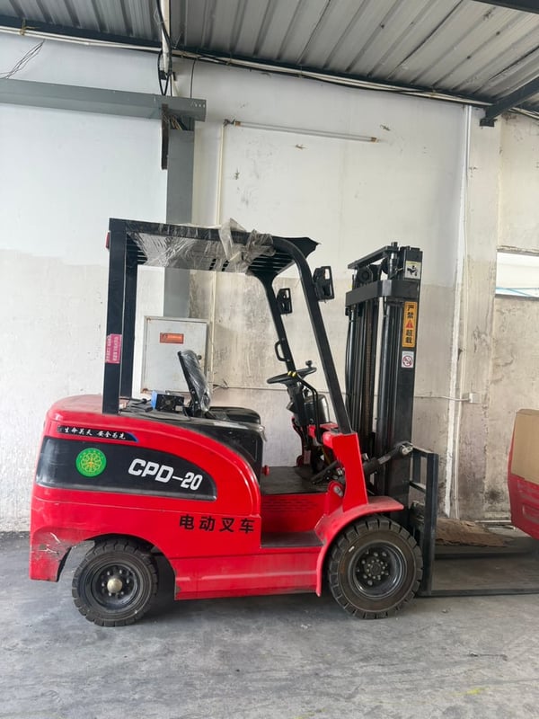 ขายโฟร์คลิฟไฟฟ้าจากประเทศจีน 