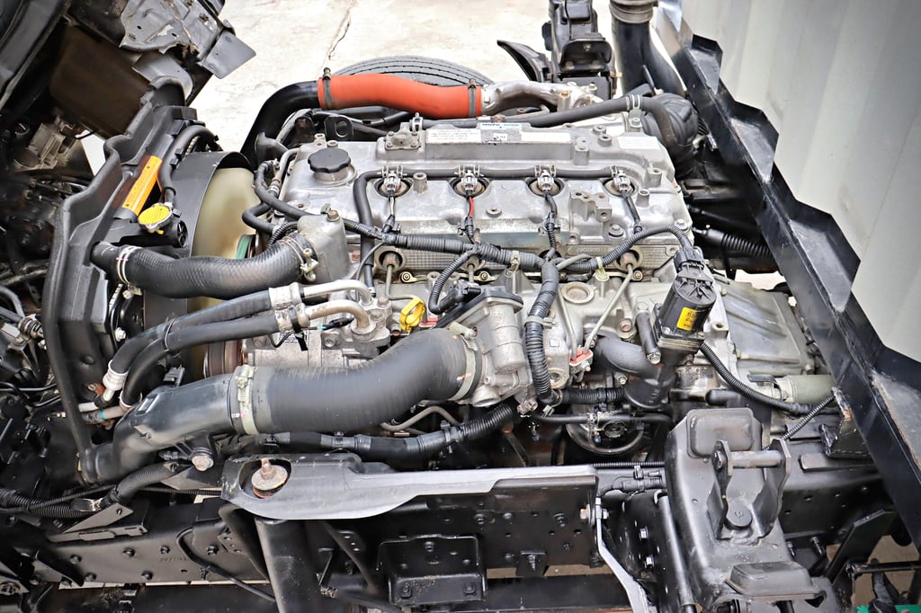 ISUZU NLR 130แรงม้า รถบรรทุก 4ล้อ ตู้แห้ง ปี2020