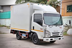 ISUZU NLR 130แรงม้า รถบรรทุก 4ล้อ ตู้แห้ง ปี2020