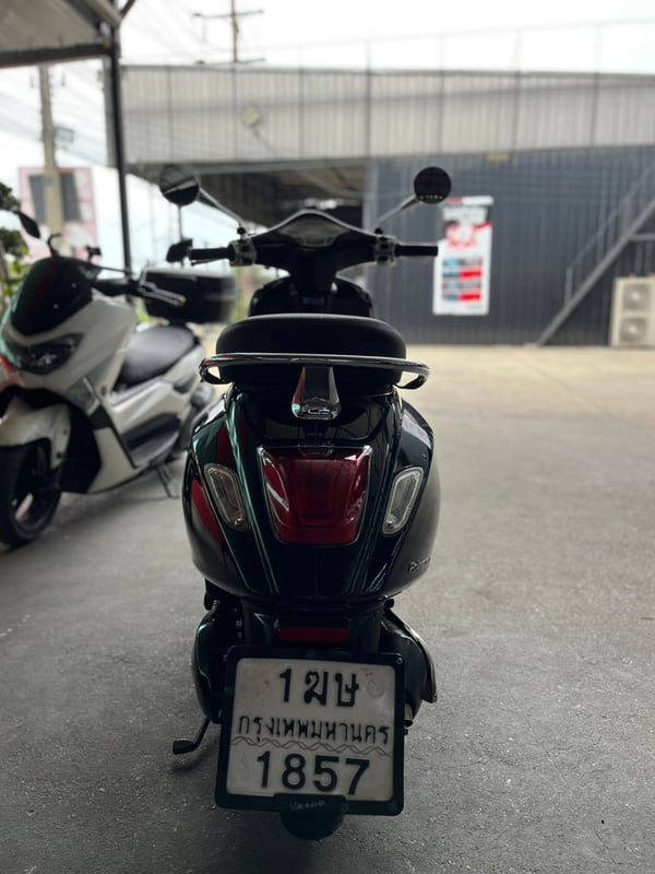ขาย Vespa เจ้าของขายเอง ถูกมากกกกก โคตรคุ้มมม ขาย Vespa เจ้าของขายเอง ถูกมากกกกก โคตรคุ้มมม