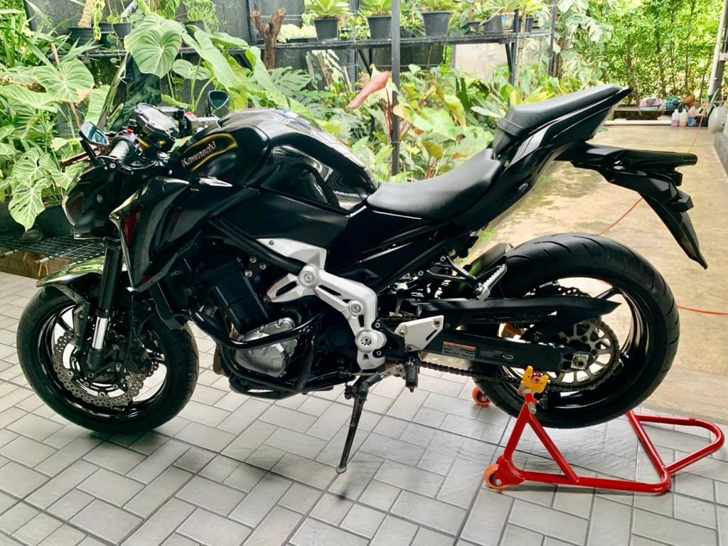 เจ้าของขายเอง Kawasaki Z900 ปี18 ราคา 159,000 บาท พร้อมโอนค่าาา เจ้าของขายเอง Kawasaki Z900 ปี18 ราคา 159,000 บาท พร้อมโอนค่าาา