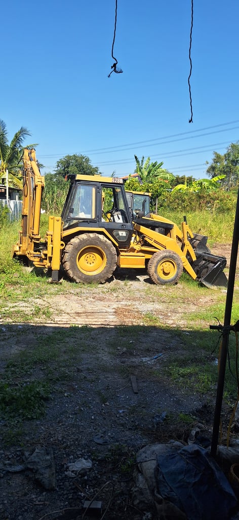 CAT424Dตักหน้าขุดหลัง CAT424Dตักหน้าขุดหลัง