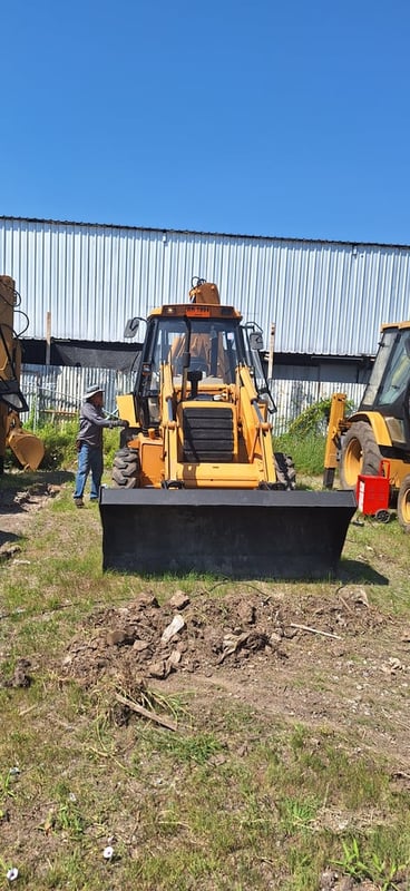 จำหน่ายรถตักหน้าขุดหลังJCBรุ่น3CX