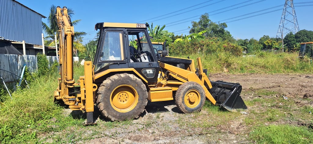 CAT424Dตักหน้าขุดหลัง CAT424Dตักหน้าขุดหลัง