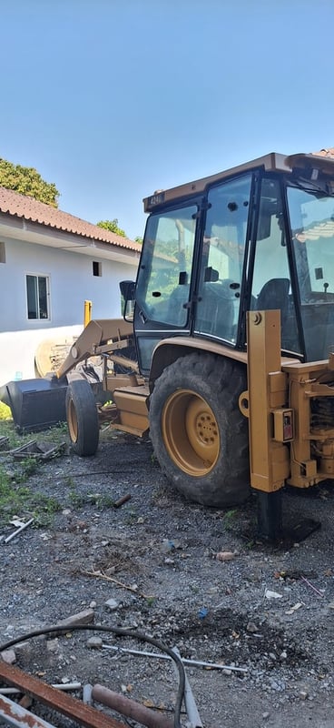 CAT424D มือสองพร้อมใช้งาน