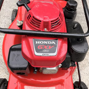 ขายรถตัดหญ้าสี่ล้อ เครื่อง Honda GXV-160 + ตัวรถ Kojima มีถุงเก็บหญ้า ขายรถตัดหญ้าสี่ล้อ เครื่อง Honda GXV-160 + ตัวรถ Kojima มีถุงเก็บหญ้า