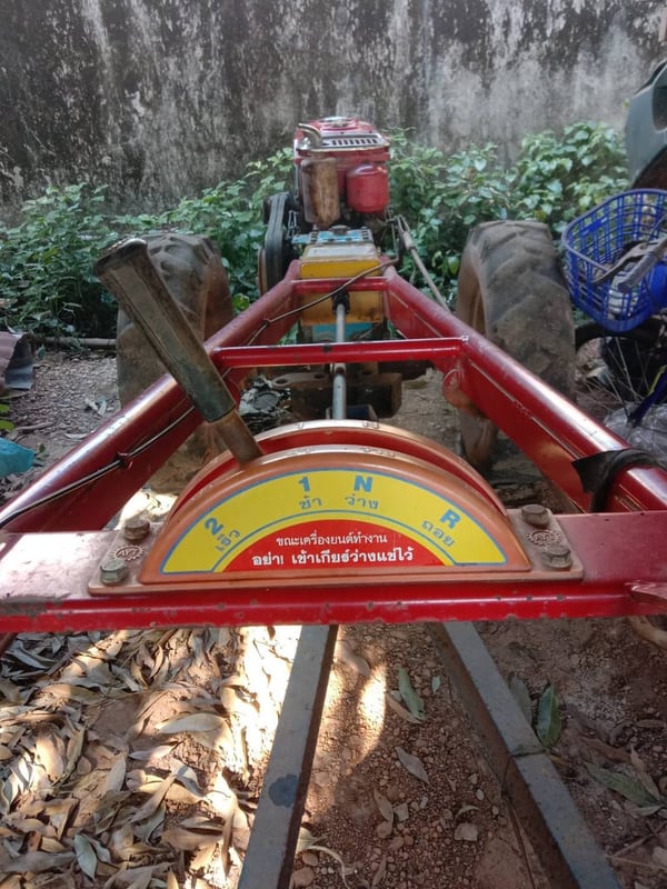 ขายรถไถนาเดินตาม คูโบต้า(รุ่นเก่า) พร้อมอุปกรณ์ครบชุด