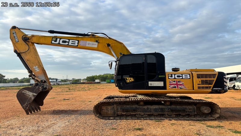 รถขุดไฮดรอลิค ตีนตะขาบ "JCB" JS205SC