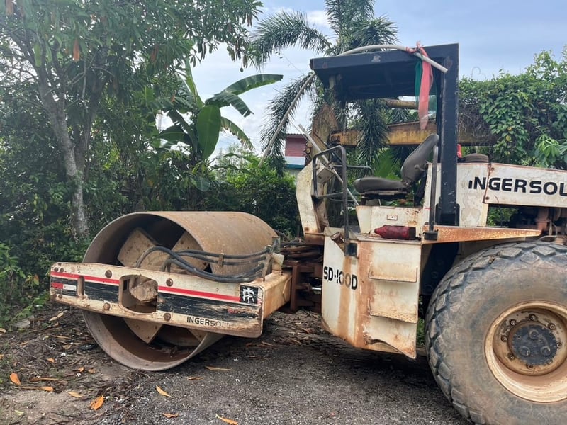 ขายรถบดสั่นสะเทือน ขายรถบดสั่นสะเทือน