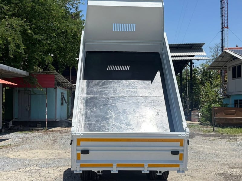 ISUZU NMR 130แรงม้า รถบรรทุก 6ล้อ ดั้มพ์ ไมล์วิ่งแค่ เจ็ดหมื่นกว่าโล รถเจ้าเดียว ยางใหม่ ISUZU NMR 130แรงม้า รถบรรทุก 6ล้อ ดั้มพ์ ไมล์วิ่งแค่ เจ็ดหมื่นกว่าโล รถเจ้าเดียว ยางใหม่