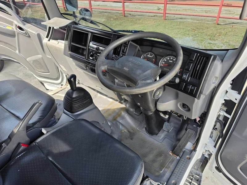 ISUZU NLR 130แรงม้า รถบรรทุก 4ล้อ กระบะเหล็ก ปี2020 ISUZU NLR 130แรงม้า รถบรรทุก 4ล้อ กระบะเหล็ก ปี2020