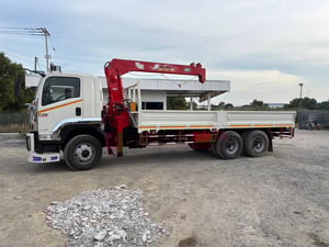 รถสวย สภาพดี พร้อมใช้งาน