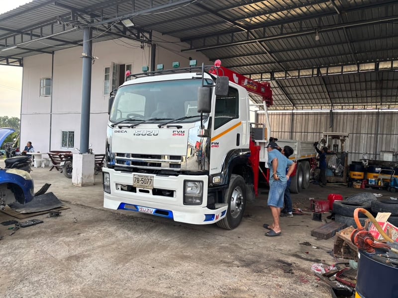 รถสวย สภาพดี พร้อมใช้งาน