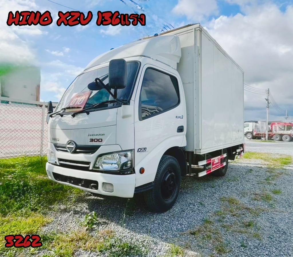 👉 สี่ล้อตู้ HINO XZU 136แรง  ปี2563 (3262)
