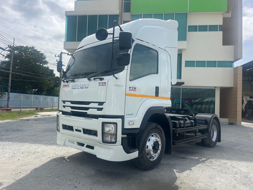👉 หกล้อหัวลาก ISUZU FTR 240 แรง ปี 2563 (7532) 👉 หกล้อหัวลาก ISUZU FTR 240 แรง ปี 2563 (7532)