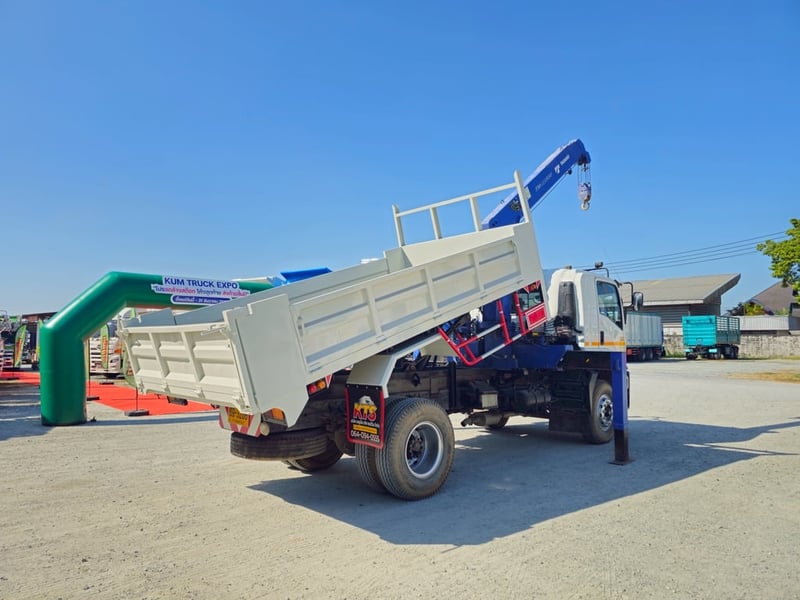 🇨🇷หกล้อเครน ISUZU FTR 240 แรง ปี 2566 (3266)