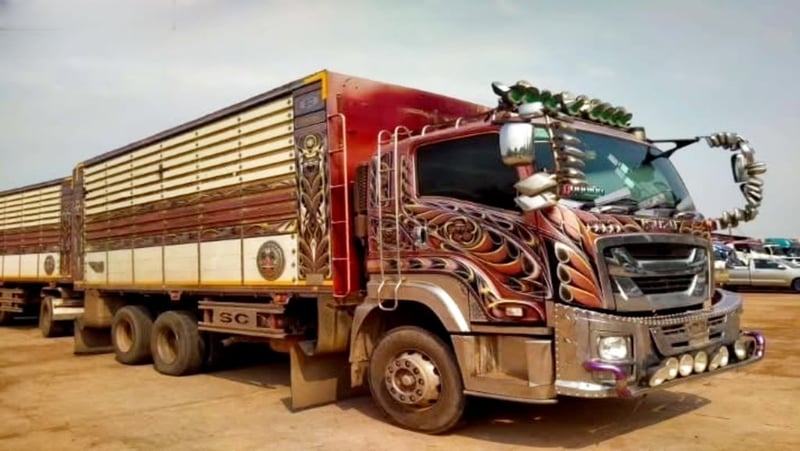 สิบล้อดั้มพ์ ISUZU FXZ 360 แรง ปี 2565 หางดั้มพ์ สามเพลา อู่ซุ่นชัย ปี65 (1903 1904)