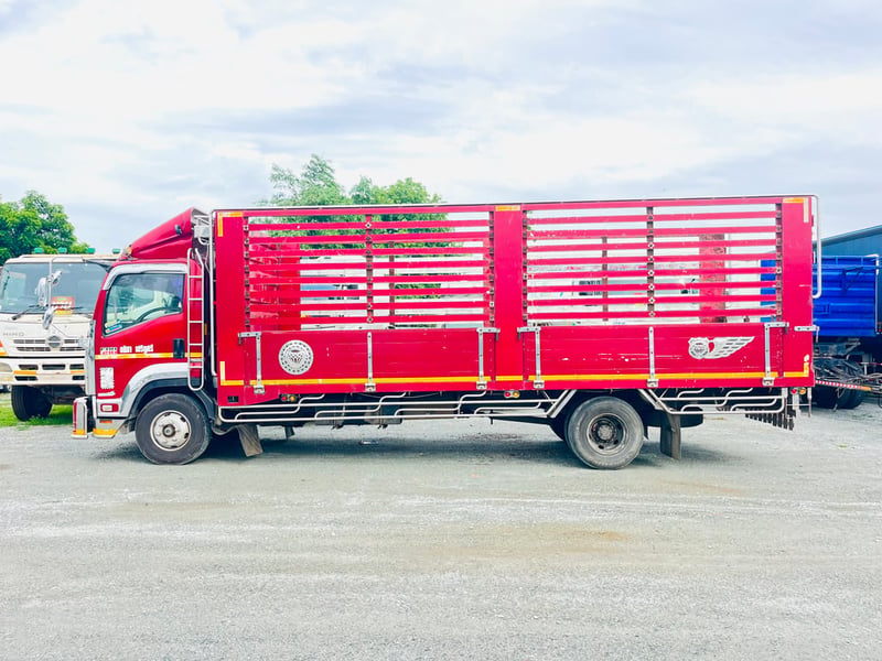👉 หกล้อคอก ISUZU FRR 210 แรงม้า ปี 62 (9252) 👉 หกล้อคอก ISUZU FRR 210 แรงม้า ปี 62 (9252)