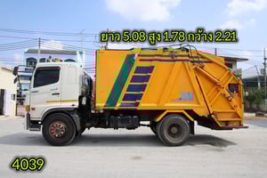 👉หกล้อบรรทุกขยะ HINO FG8J  240 แรง ปี 2566 (4039)