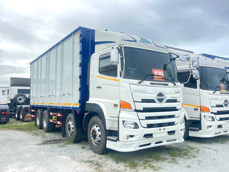 #สิบสองล้อตู้หกบาน HINO GY2P 380 แรง ปี 2565  (2556)