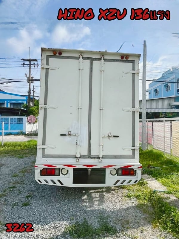👉 สี่ล้อตู้ HINO XZU 136แรง ปี2563 (3262) 👉 สี่ล้อตู้ HINO XZU 136แรง ปี2563 (3262)