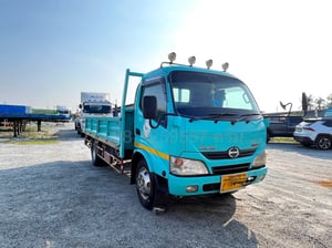 หกล้อกระบะคาร์โก้ Hino XZU 150 แรง ปี 2563 (5876) หกล้อกระบะคาร์โก้ Hino XZU 150 แรง ปี 2563 (5876)