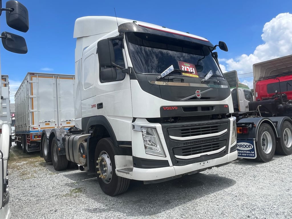 💥#สิบล้อหัวลากVOLVO  FM 370  แรง ปี 2561 (5130)
