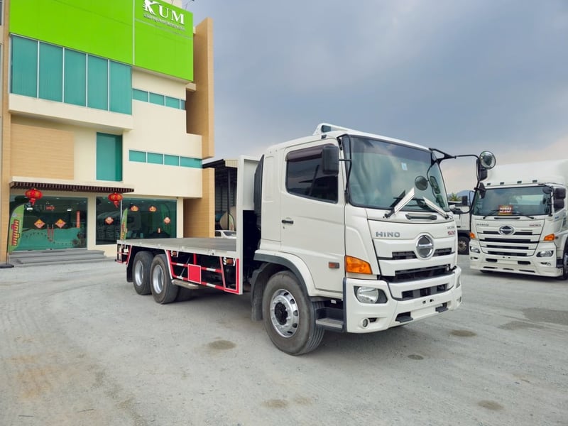 #สิบล้อพื้นเรียบ HINO FL8J 260 แรง ปี 2560 (1784)