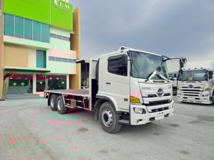 #สิบล้อพื้นเรียบ HINO FL8J 260 แรง ปี 2560 (1784)