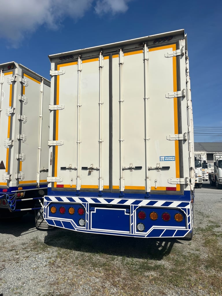 👉 สิบล้อตู้สิบบาน HINO FL8J 260 แรง ปี 2564 (6127)