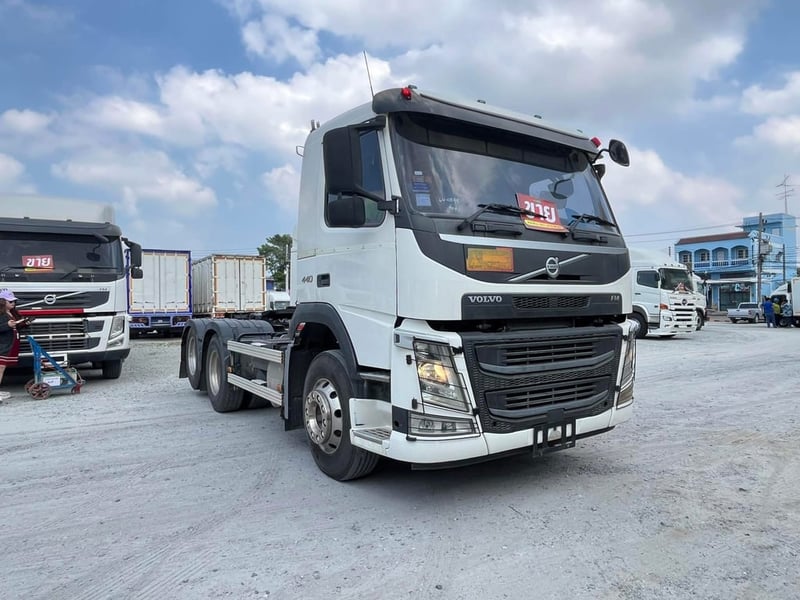 สิบล้อหัวลาก VOLVO FM 440 แรง ปี 2560  (0248)