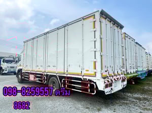 #หกล้อตู้สิบบาน  ISUZU FTR240 แรง ปี 2561  (8682)