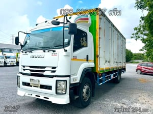 หกล้อตู้สิบบาน ISUZU ✔️ FTR 240 แรง ปี 2561 (7819) หกล้อตู้สิบบาน ISUZU ✔️ FTR 240 แรง ปี 2561 (7819)