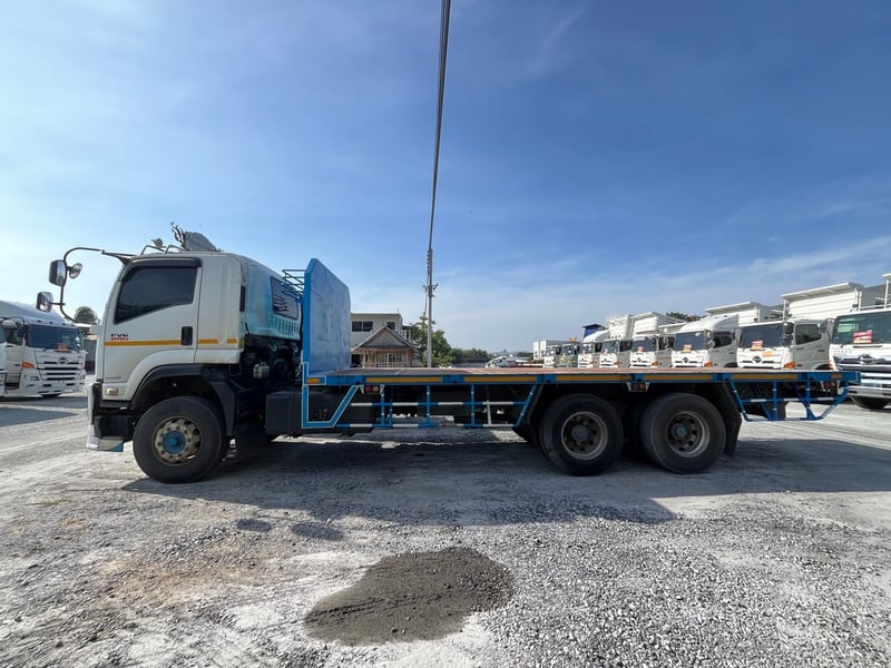 👉สิบล้อพื้นเรียบ ISUZU FVM 240 แรง ปี 2561 (1517) 